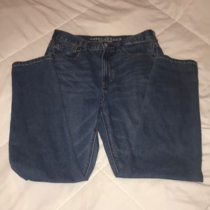 american eagle mom jeans